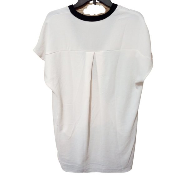 ASTR The Label Black Cream V-Neck Crepe Dress Medium - Picture 3 of 3